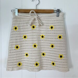 Zara Cream Crocheted Mini Skirt With Embroidered Sunflowers S